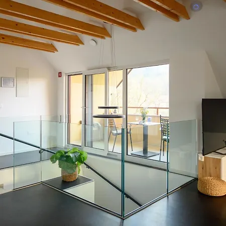 Hisa Janko מלון דולנז'סקה טופליסה